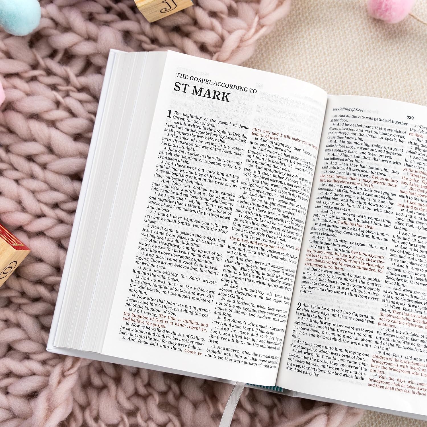 KJV Great and Small Bible, Hardcover (ISBN: 9781430094722) – Beautiful Gift Edition - Image 4